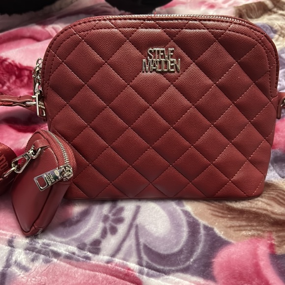 Steve Madden Handbags - Steve Madden Crossbody